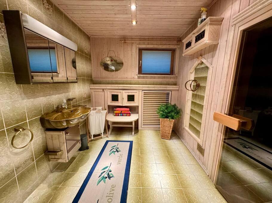 Romantisches Alpenchalet - Mit Sauna Und Kamin - Ruhig Und Zentral Bad Tölz Eksteriør billede