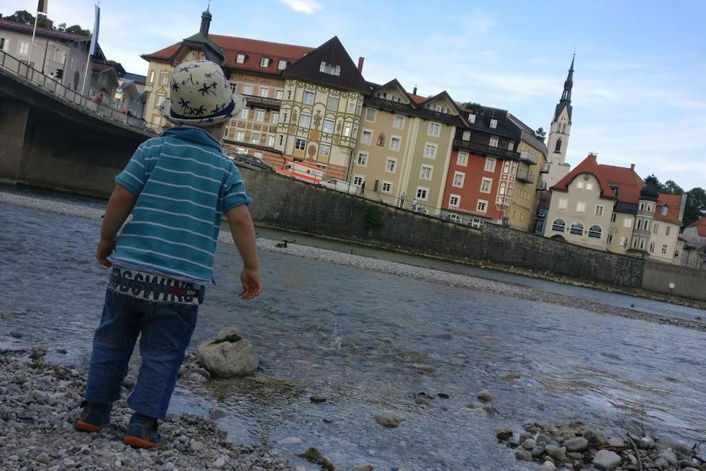 Romantisches Alpenchalet - Mit Sauna Und Kamin - Ruhig Und Zentral Bad Tölz Eksteriør billede